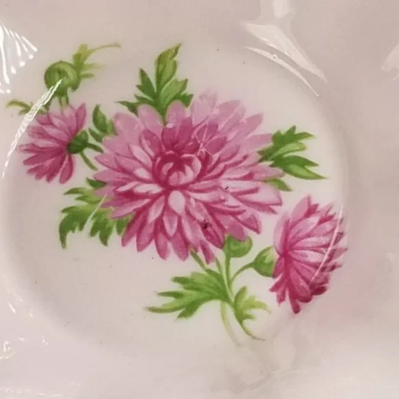 Vintage Adderley Floral Bone China England Scalloped Gold Trim Pink Dish 1960 - Picture 5 of 8